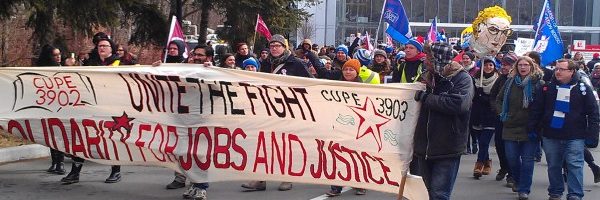 Londoners Vow to Keep Door-to-Door Mail Delivery